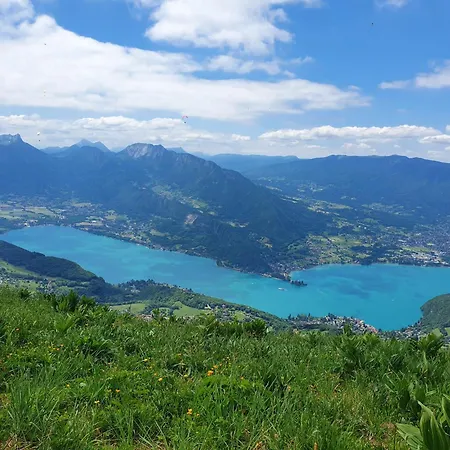 Apartment Hyper Centre Et Bord Du Annecy